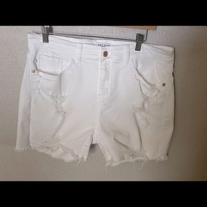 Judy Blue White Shorts